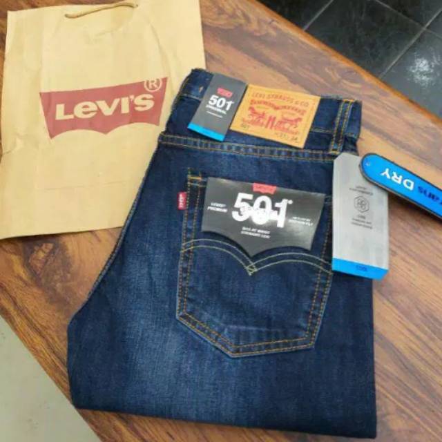 blue jeans levis 501