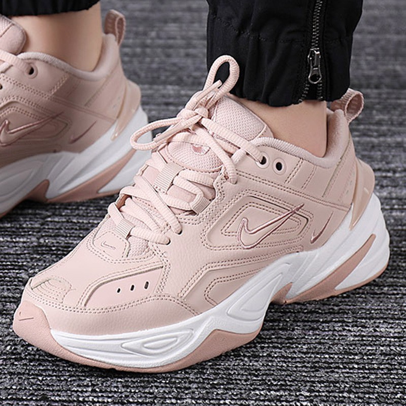 womens air monarch