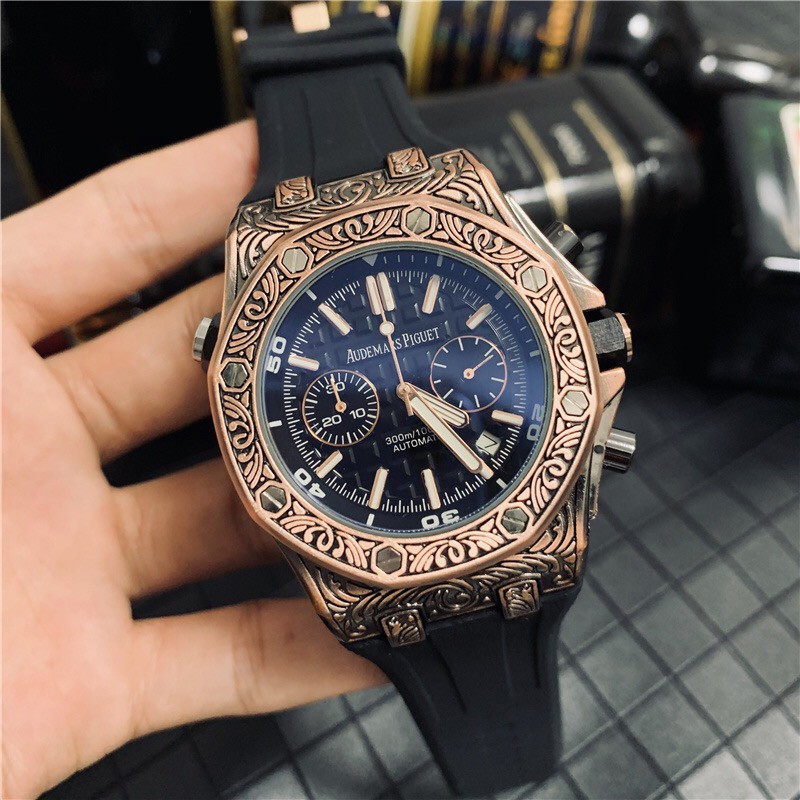 multifunction sports watch