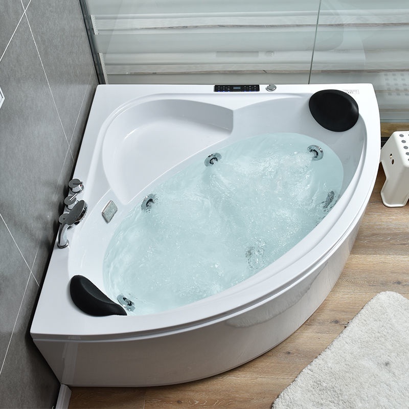 Stok Triangular Bathtub Small Apartment Fan-shaped Bathtub Bathtub ...