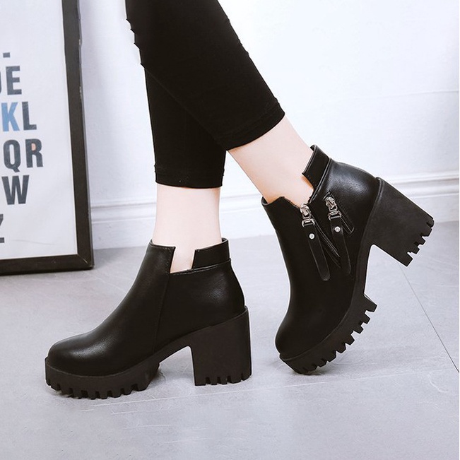 New Casual Women's High Heel Leather Shoes Korean Fashion Boots