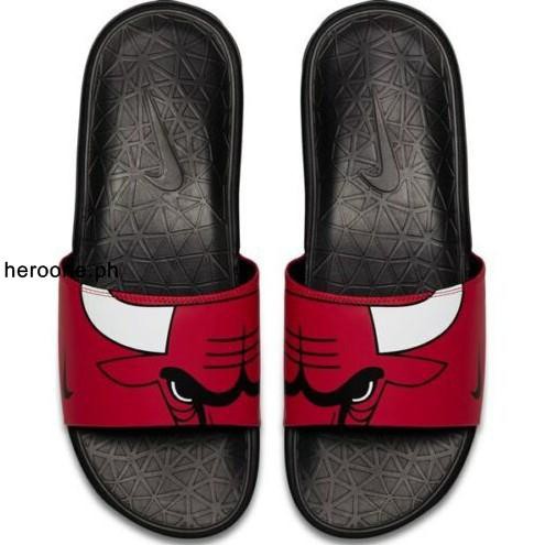 nike benassi nba slides