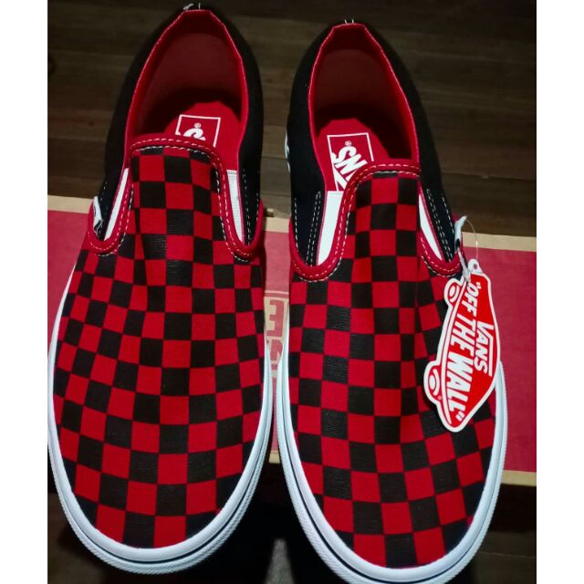 checkered vans red and black