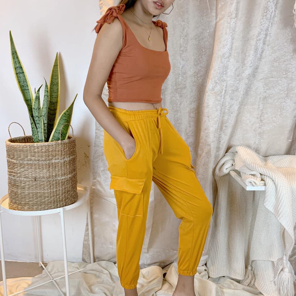 mustard cargo pants