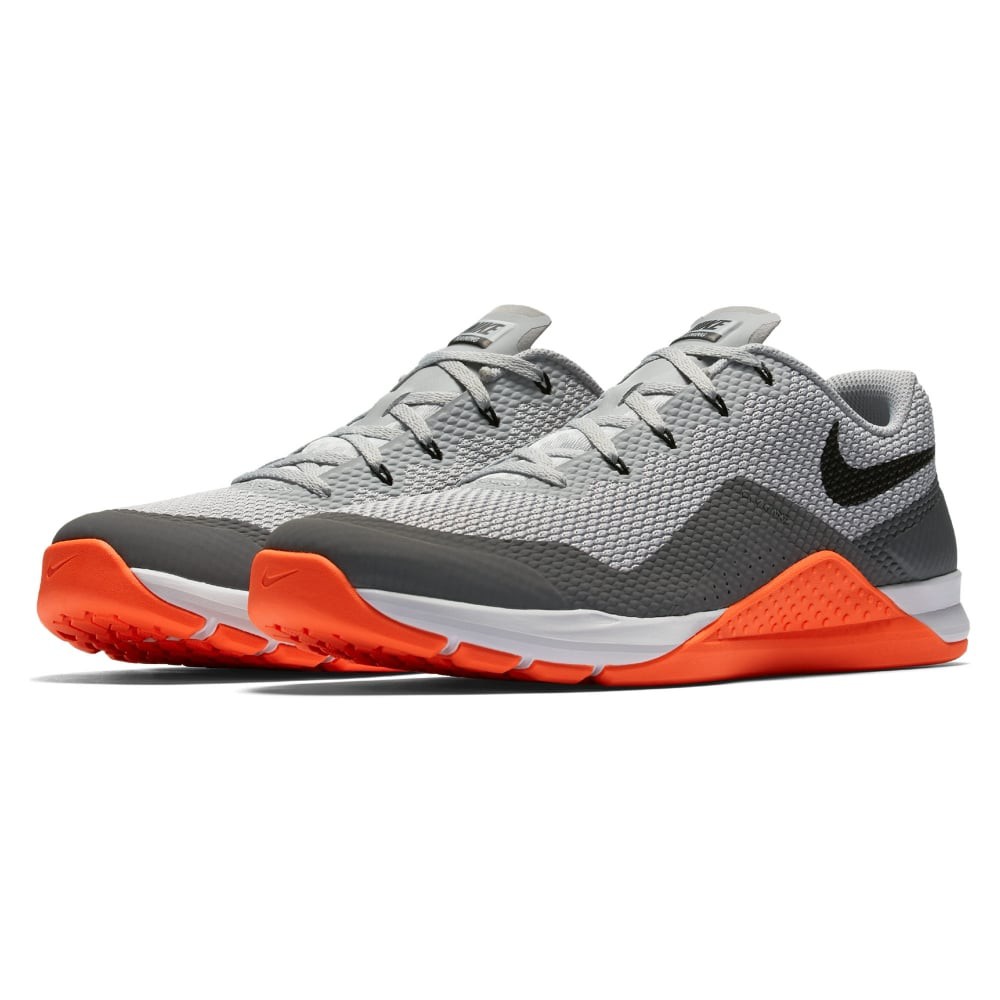 grey training shoes