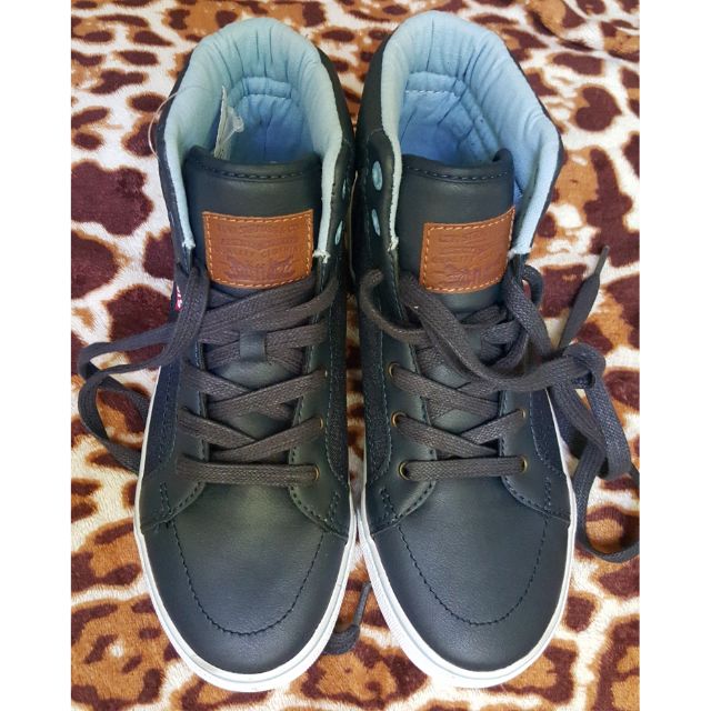 levis high cut shoes