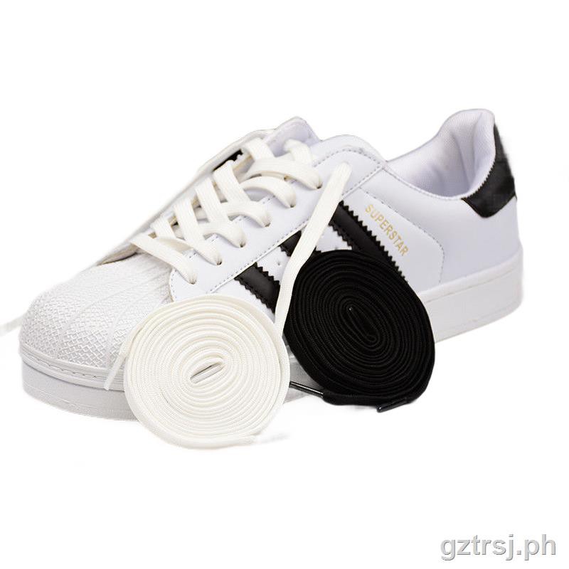 plain black tennis shoes