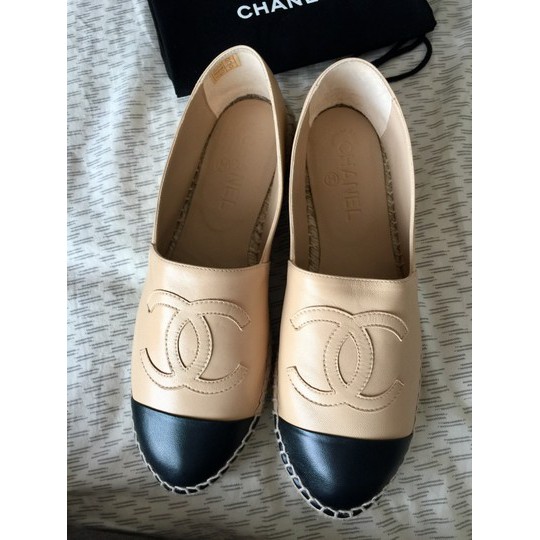 chanel espadrilles beige and black