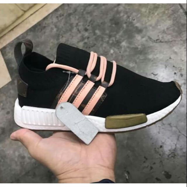 lv nmd