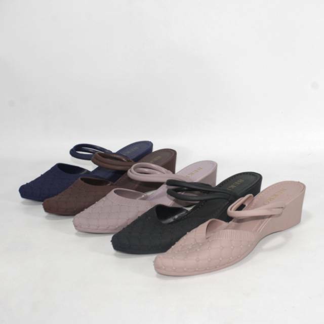 wedges jelly