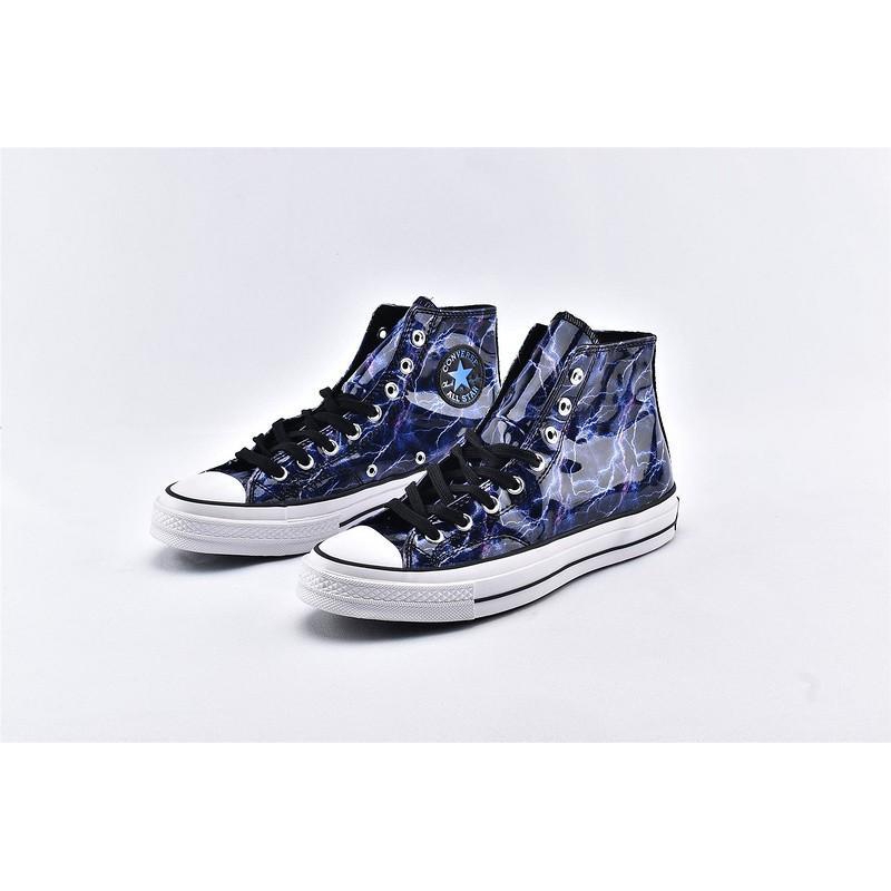 converse cartoon shoes