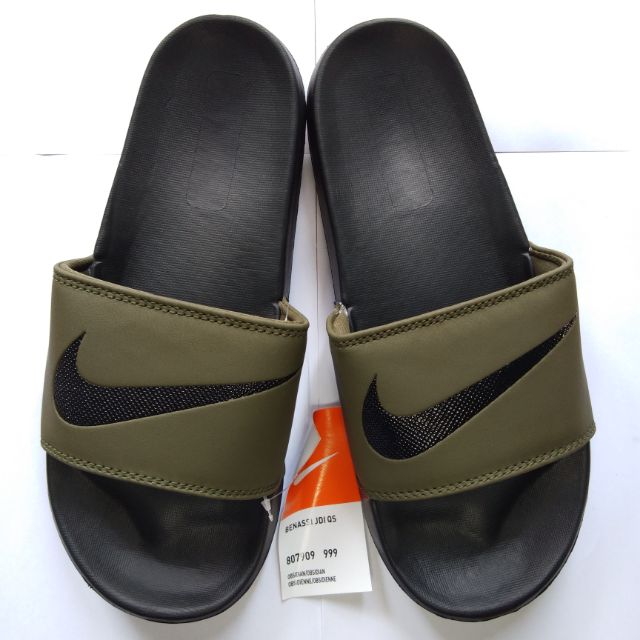 mens nike slides size 14