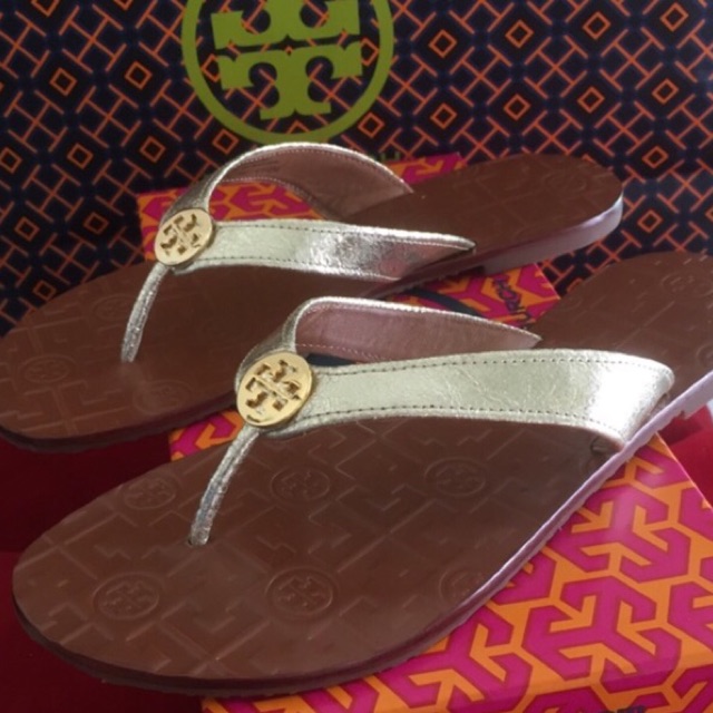 UPDATED! CLEARANCE SALE! AUTHENTIC TORY BURCH SANDALS | Shopee Philippines