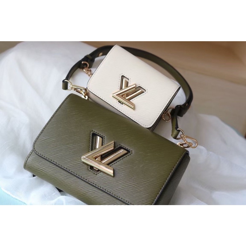 Louis Vuitton, Bags, Louis Vuitton Lv Beaubourg Hobo Mm Bag M5684