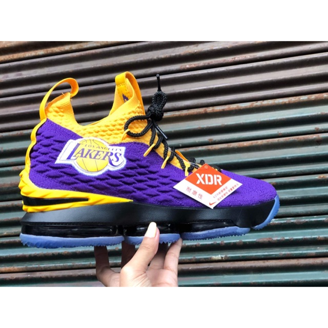 lebron 15 lakers shoes price