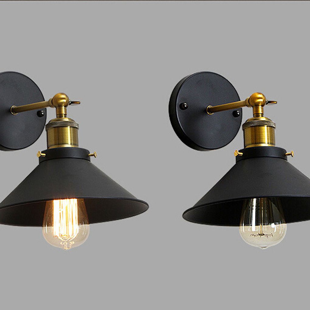 wall light bulb holder