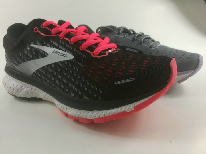 brooks non slip