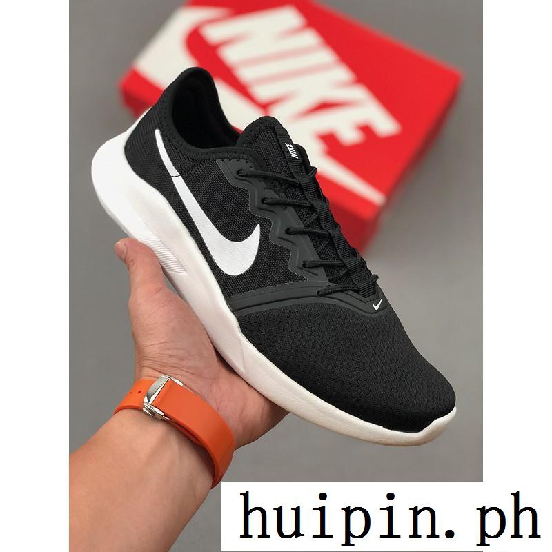 nike viale tech racer red