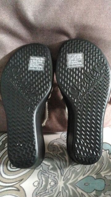 skechers sandals size 7