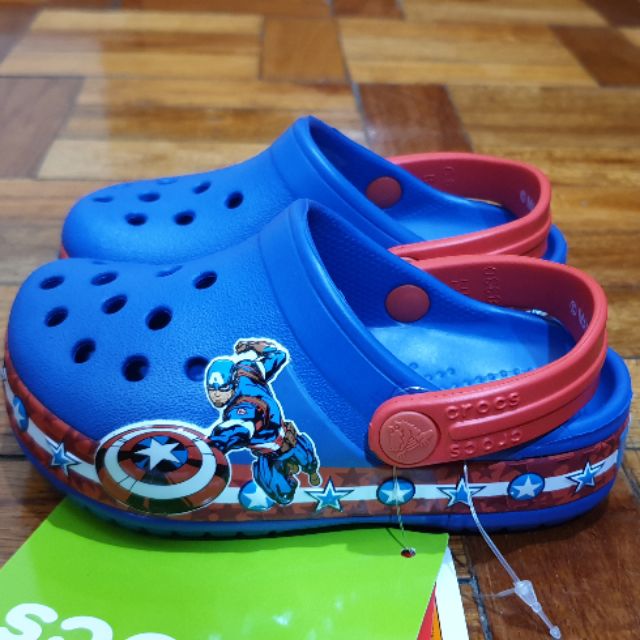 captain america crocs