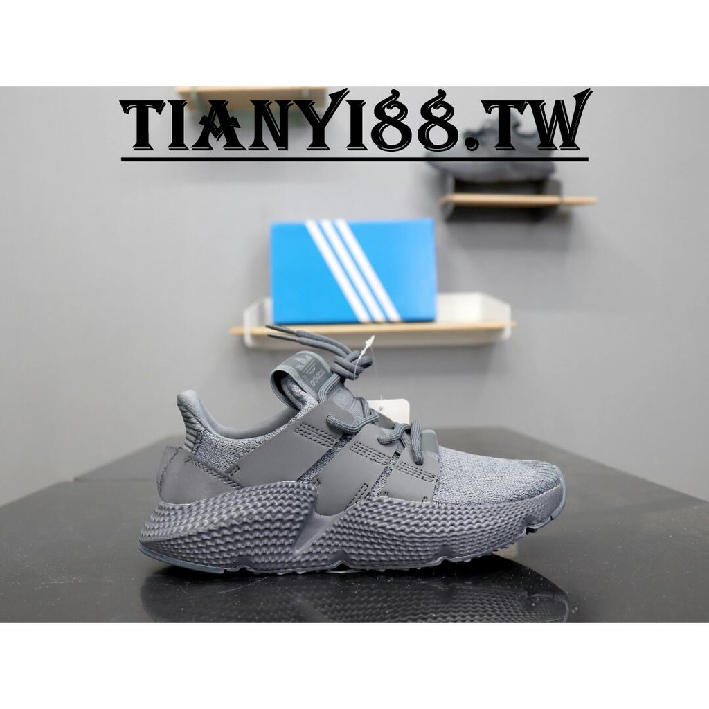 ac8703 adidas