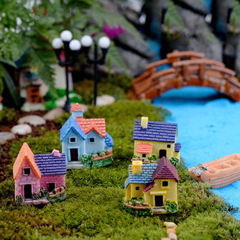 micro dollhouse