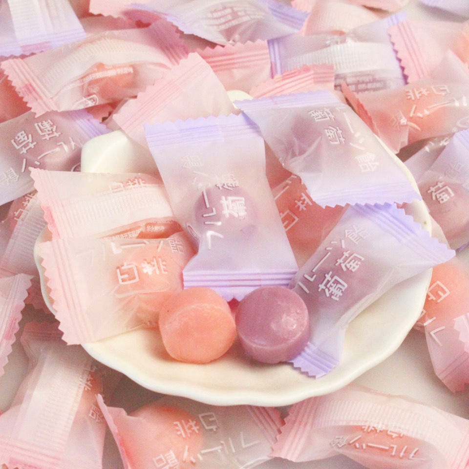 0gcmzem5f7Japanese white peach fruit juice hard candy peach flavor grape creative wedding candy