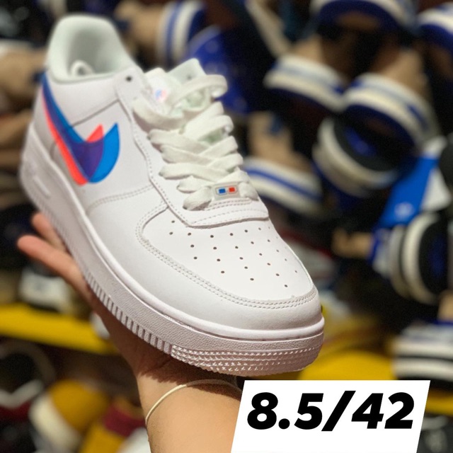 air force 1 at the mall