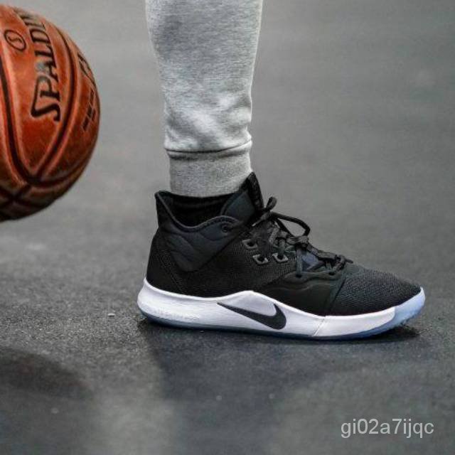 nike pg 3 black and white