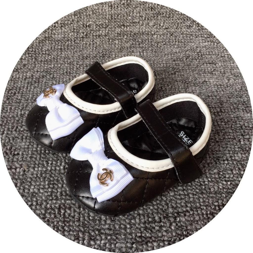 burberry sandals baby