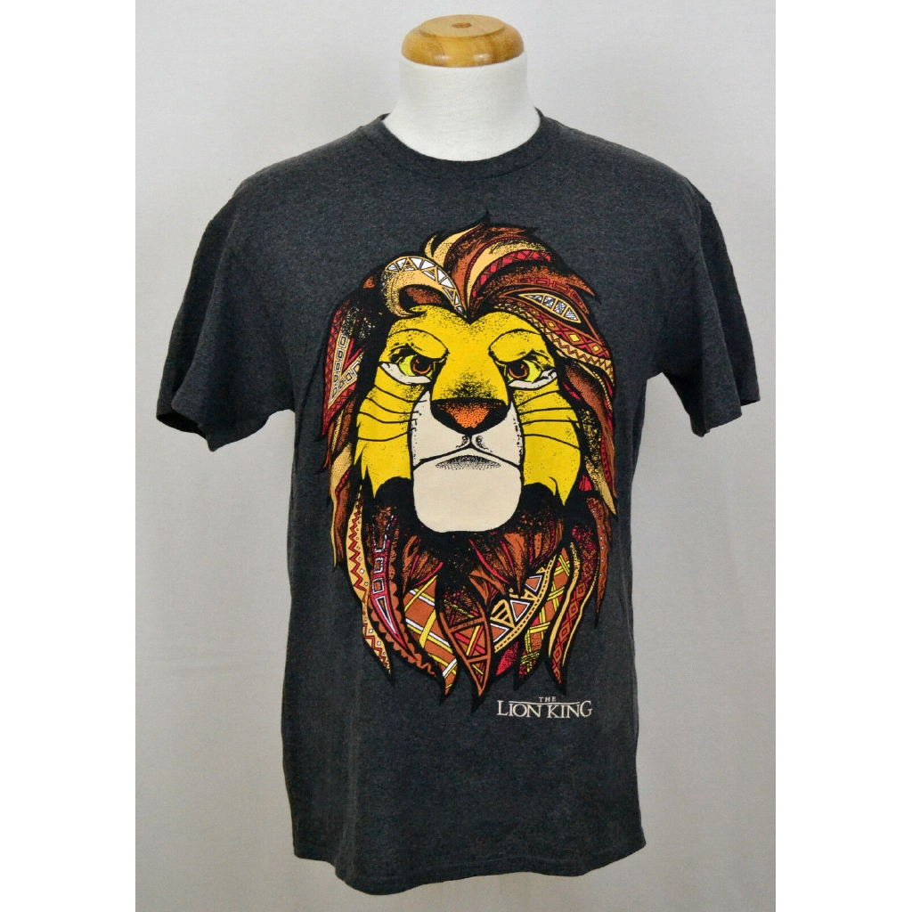 lion king graphic tee