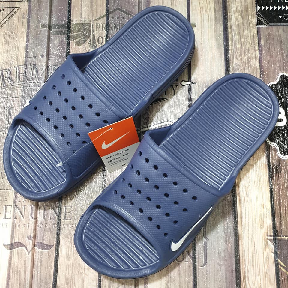 Følelse Vær venlig Stå sammen Nike "Solarsoft" Rubber Sandals For Men | Shopee Philippines