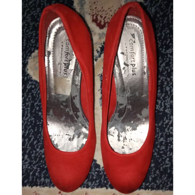 comfort plus red heels