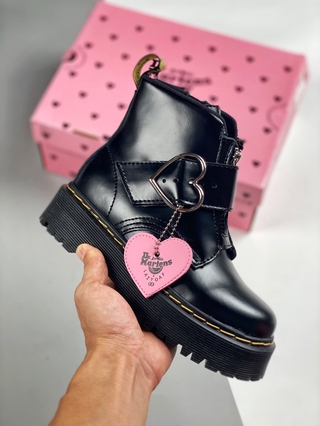 city beach doc martens