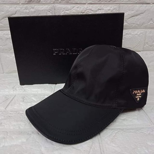 prada cap