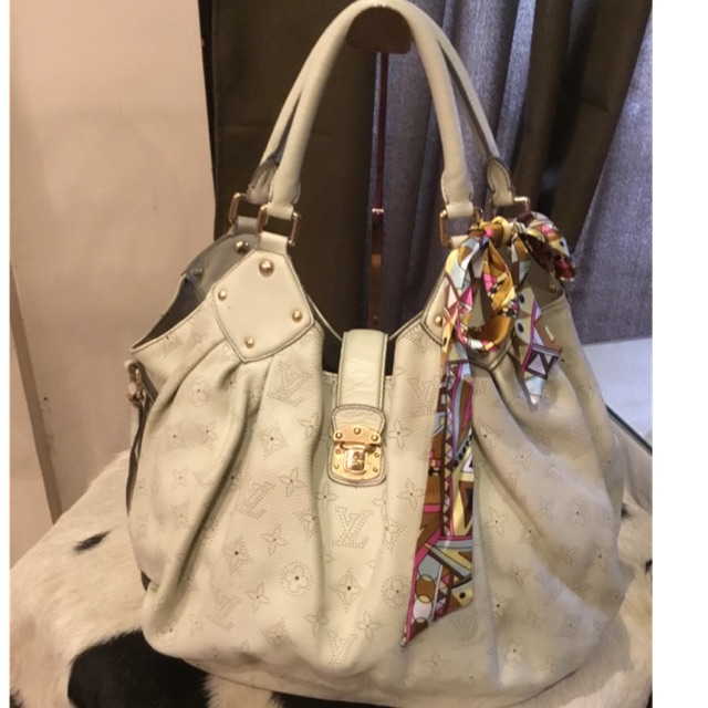 Preloved Louis Vuitton Mahina hobo bag | Shopee Philippines