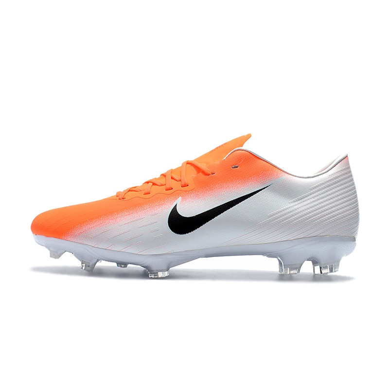 indoor soccer boot
