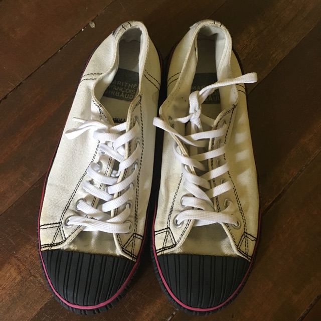 chaussure fermée ete
