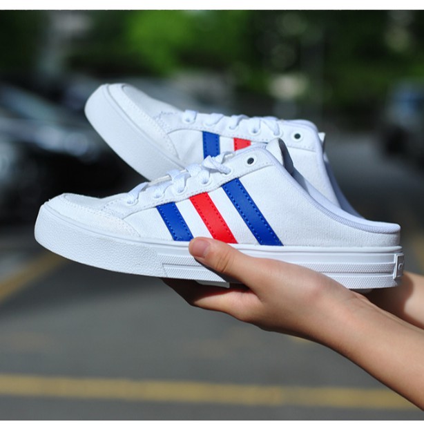 loafers vs sneakers