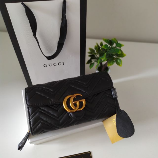 gucci clutch wallet