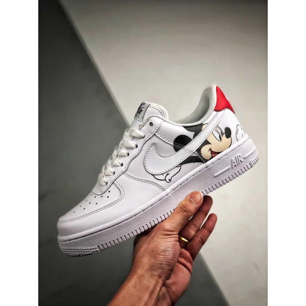 af1 v8