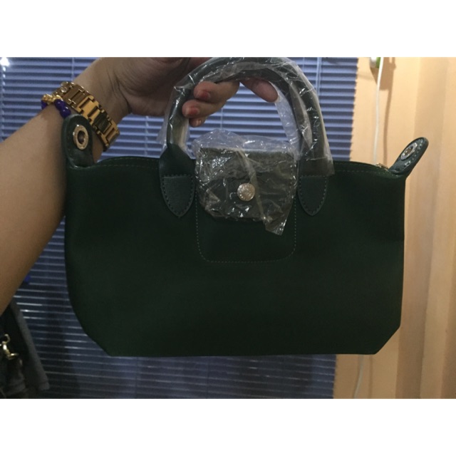 longchamp mini sling bag