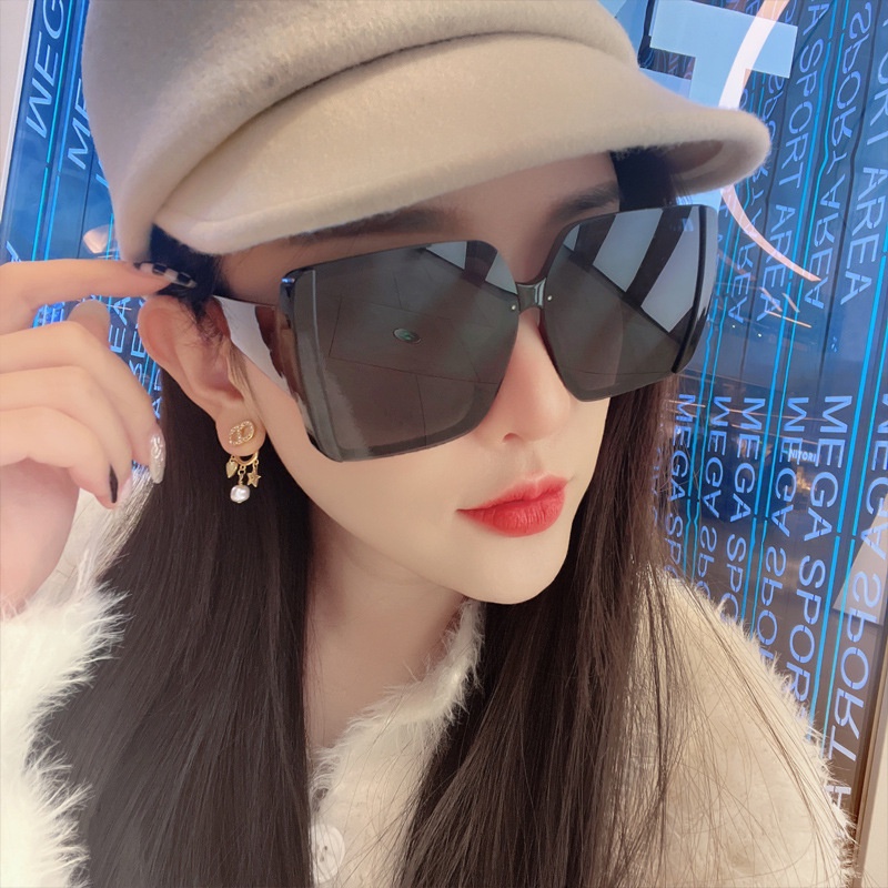 2022 New Fashion Brand Luxury Square Sunglasses Women Oversize Vintage Female Big Frame Shades 3162
