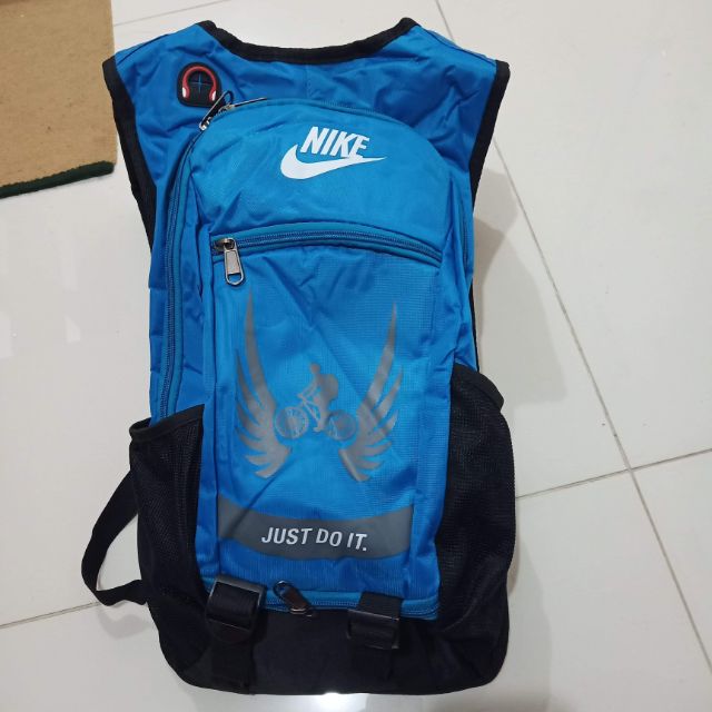 nike cycling backpack