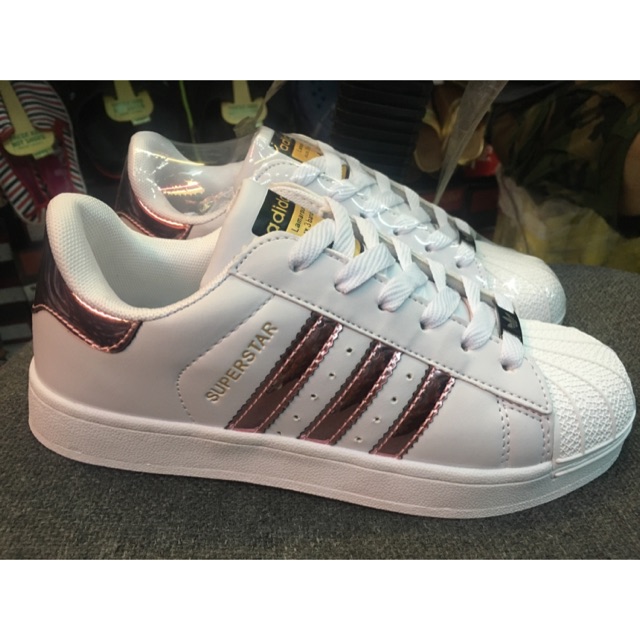 rose adidas superstar
