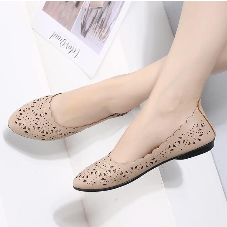 Fashion Wear Korean doll shoes flat shoes loafers For women | Shopee ...
