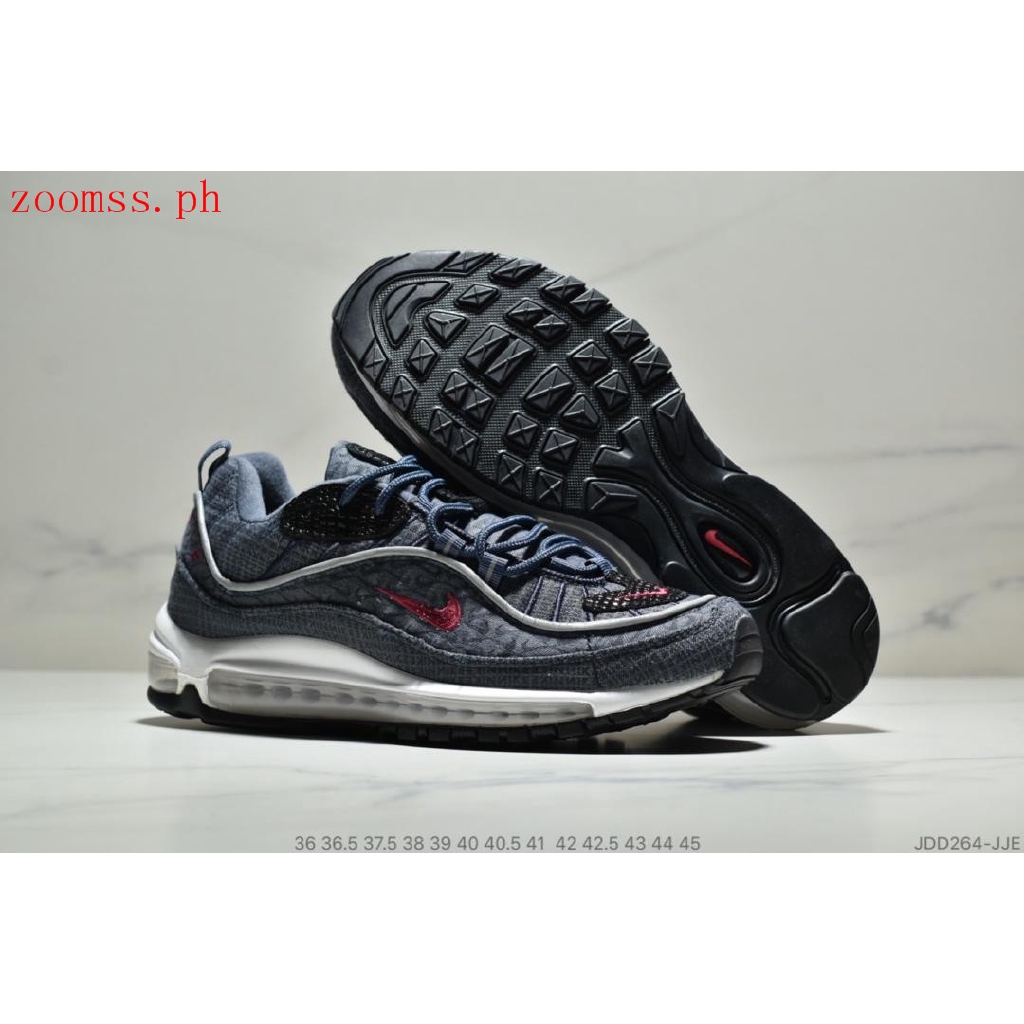 cushioned sports shoes