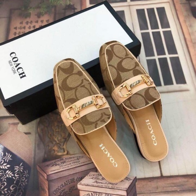 lebron james superman shoes