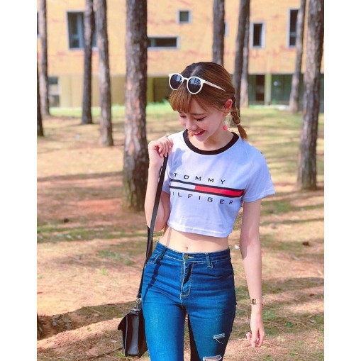 tommy halter crop top