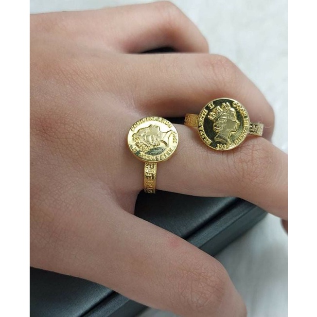 queen elizabeth ring gold